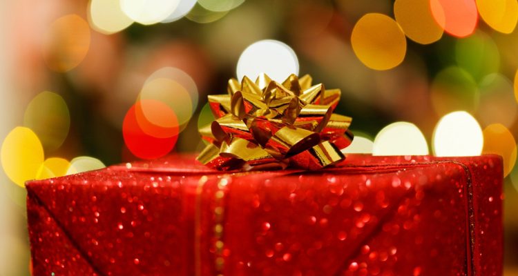christmas_present_box_celebration_christmas_festive_christmas_gift_holiday_lights-1250761.jpg!d